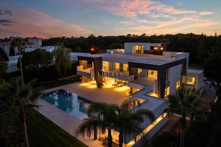 Moradia T6 para Venda em Almancil Planta 36