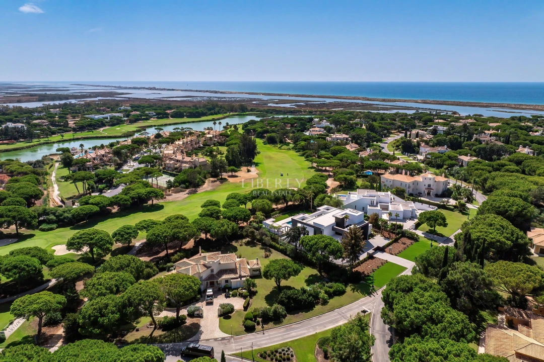 Moradia T6 para Venda em Almancil Planta 2