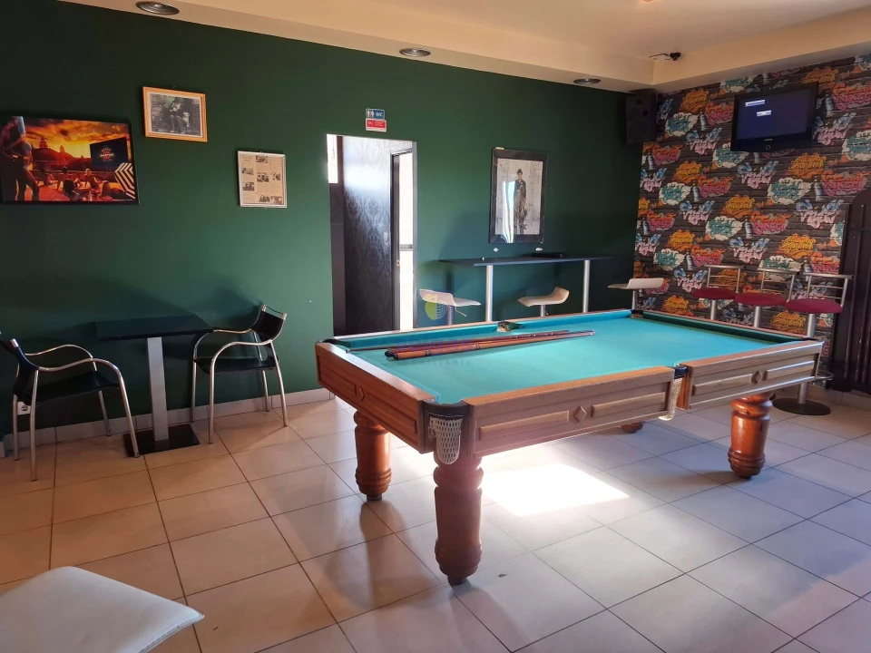 Negócio para Arrendamento em Meirinhas Foto 21