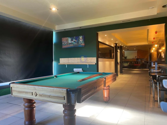 Negócio para Arrendamento em Meirinhas Foto 11