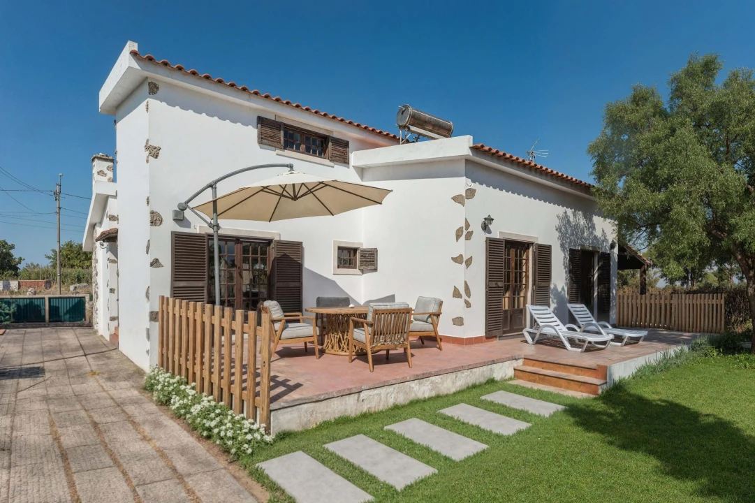 Moradia T4 para Venda em Agualva e Mira-Sintra Foto 1