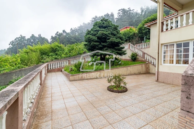 Moradia T4 para Venda em Santo Antonio da Serra Foto 25