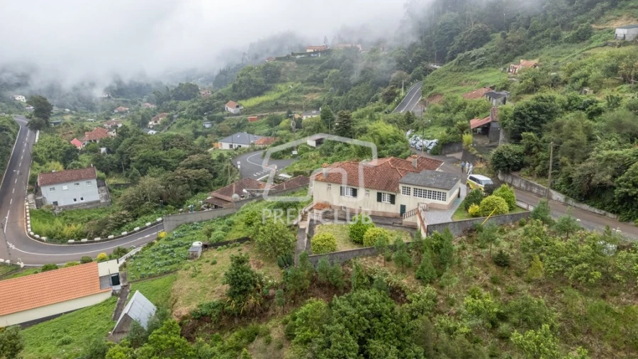Moradia T4 para Venda em Santo Antonio da Serra Foto 7