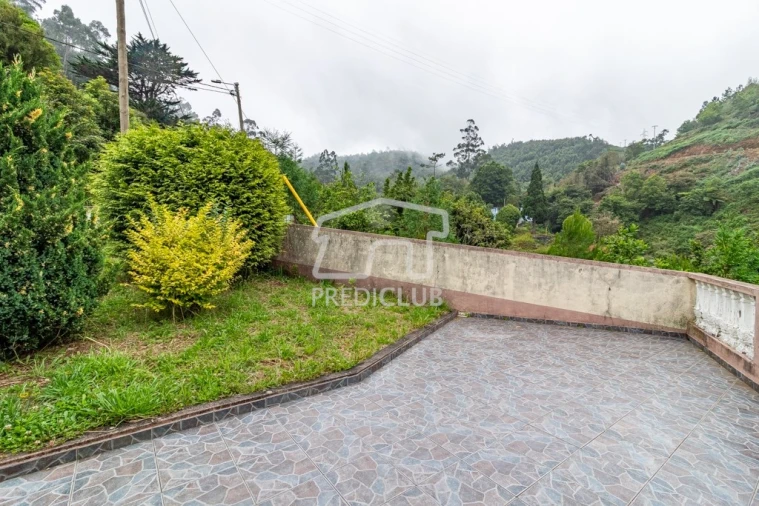 Moradia T4 para Venda em Santo Antonio da Serra Foto 31