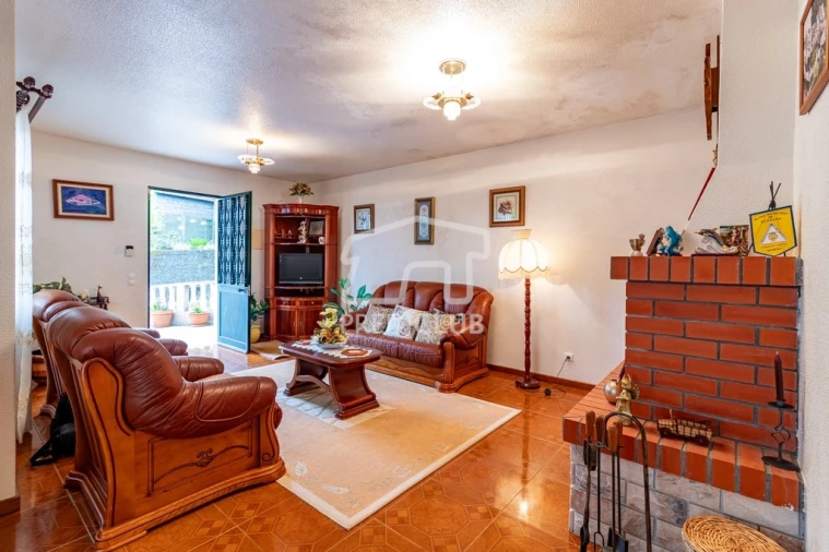 Moradia T4 para Venda em Santo Antonio da Serra Foto 10