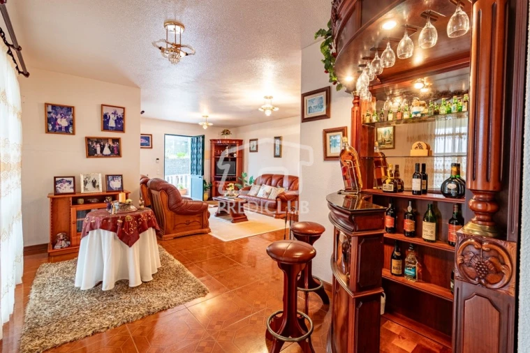 Moradia T4 para Venda em Santo Antonio da Serra Foto 16