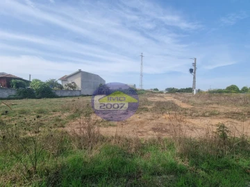 Terreno para Venda em Anta e Guetim