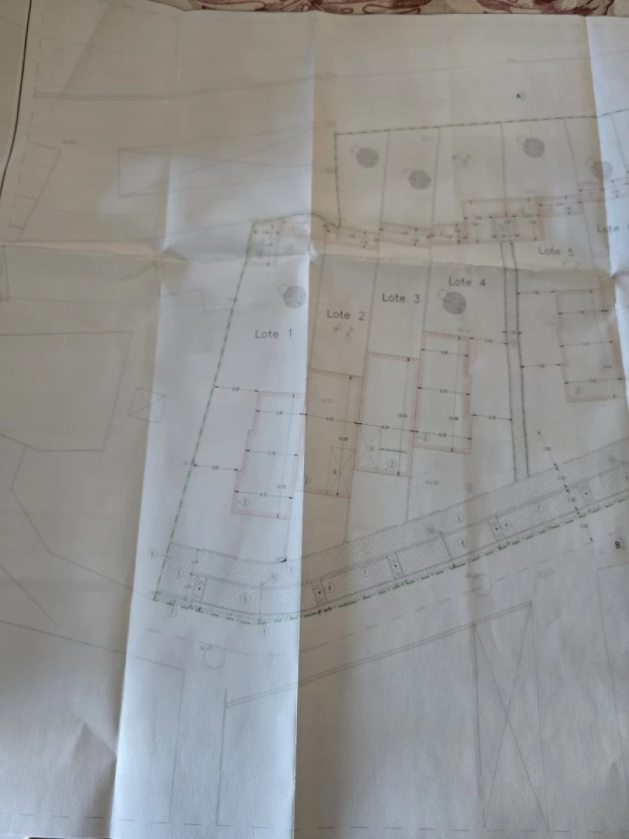 Terreno para Venda em Anta e Guetim Planta 1