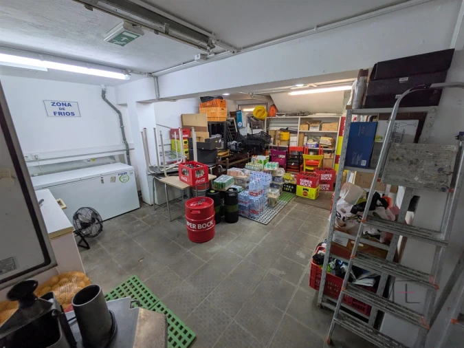 Loja para Venda em Aradas Foto 11