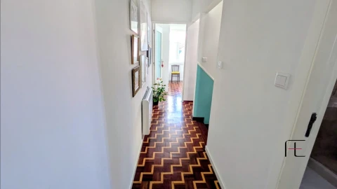 Moradia T2 para Venda em Glória e Vera Cruz