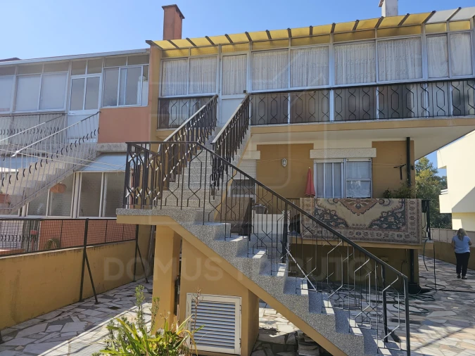 Moradia T4 para Venda em Custóias, Leça do Balio e Guifões Foto 3