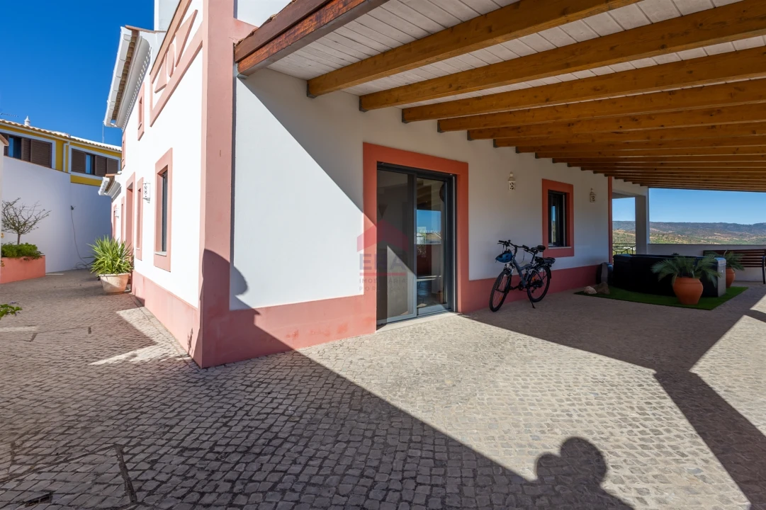 Moradia T0 para Venda em Salir Foto 44