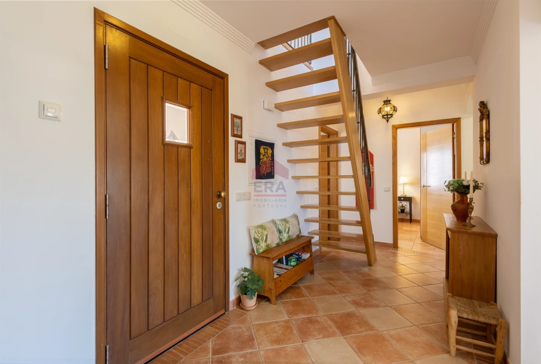 Moradia T0 para Venda em Salir Foto 5