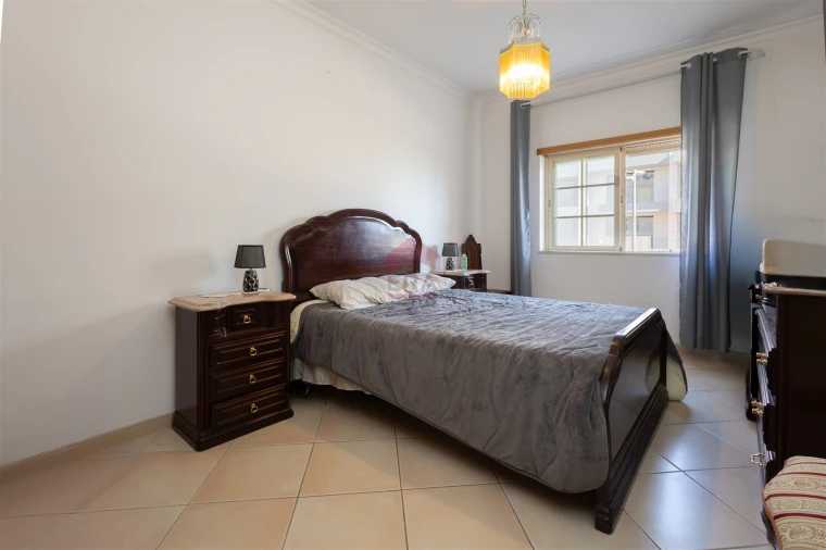 Apartamento T0 para Venda em Loule (São Sebastião) Foto 17