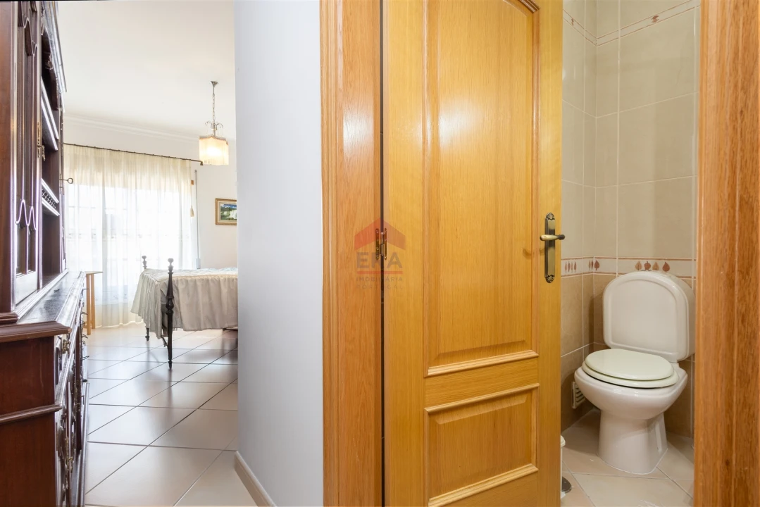 Apartamento T0 para Venda em Loule (São Sebastião) Foto 13