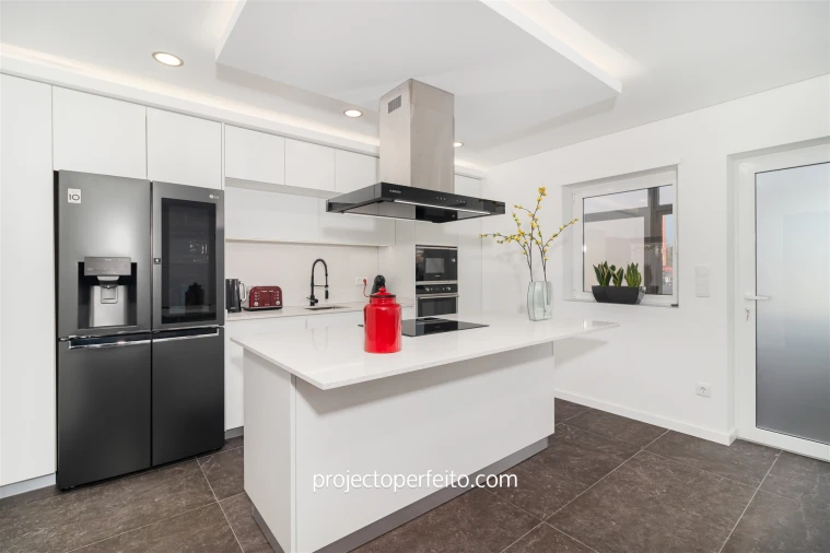 Apartamento T3 para Venda em Santa Maria da Feira, Travanca, Sanfins e Espargo Foto 1