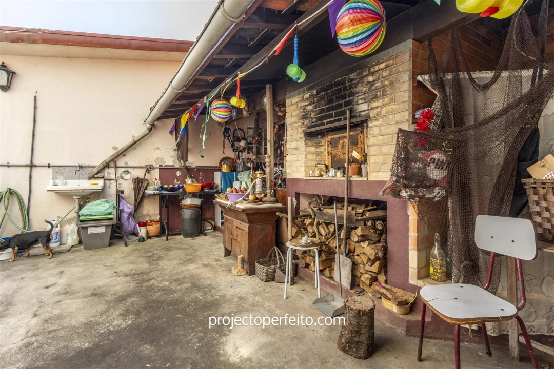 Moradia T4 para Venda em Anta e Guetim Foto 8