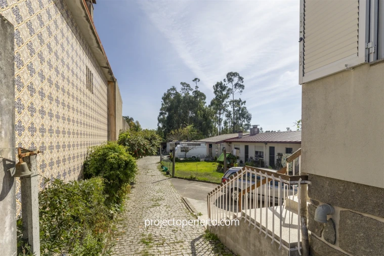 Moradia T4 para Venda em Anta e Guetim Foto 25