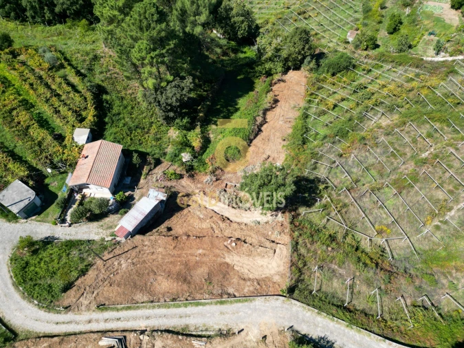 Terreno para Venda em Santa Maria de Sardoura Foto 10