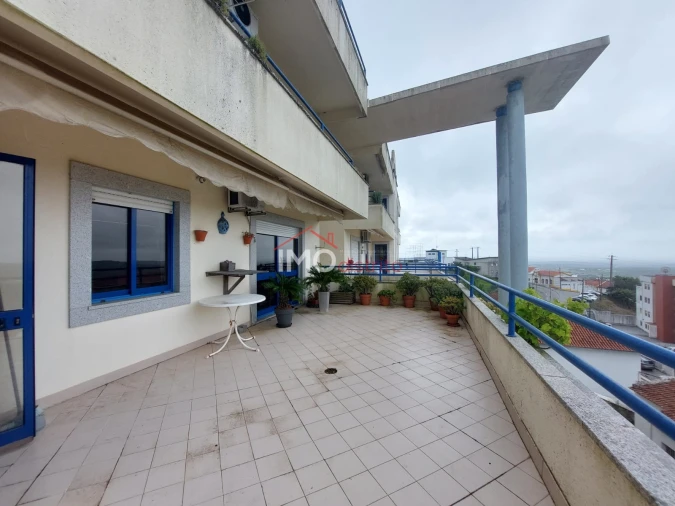 Apartamento T0 para Venda em Sé e São Lourenço