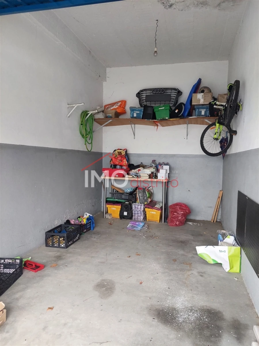 Apartamento T0 para Venda em Sé e São Lourenço Foto 15