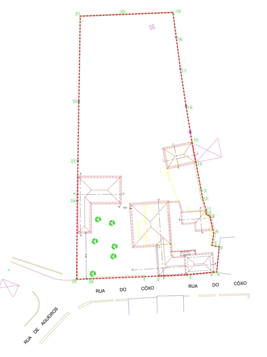 Moradia T4 para Venda em Loureiro Foto 19