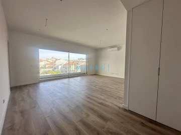 Apartamento T2 para Venda em Ramalde