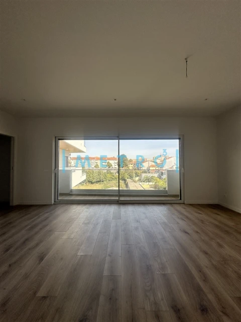Apartamento T2 para Venda em Ramalde