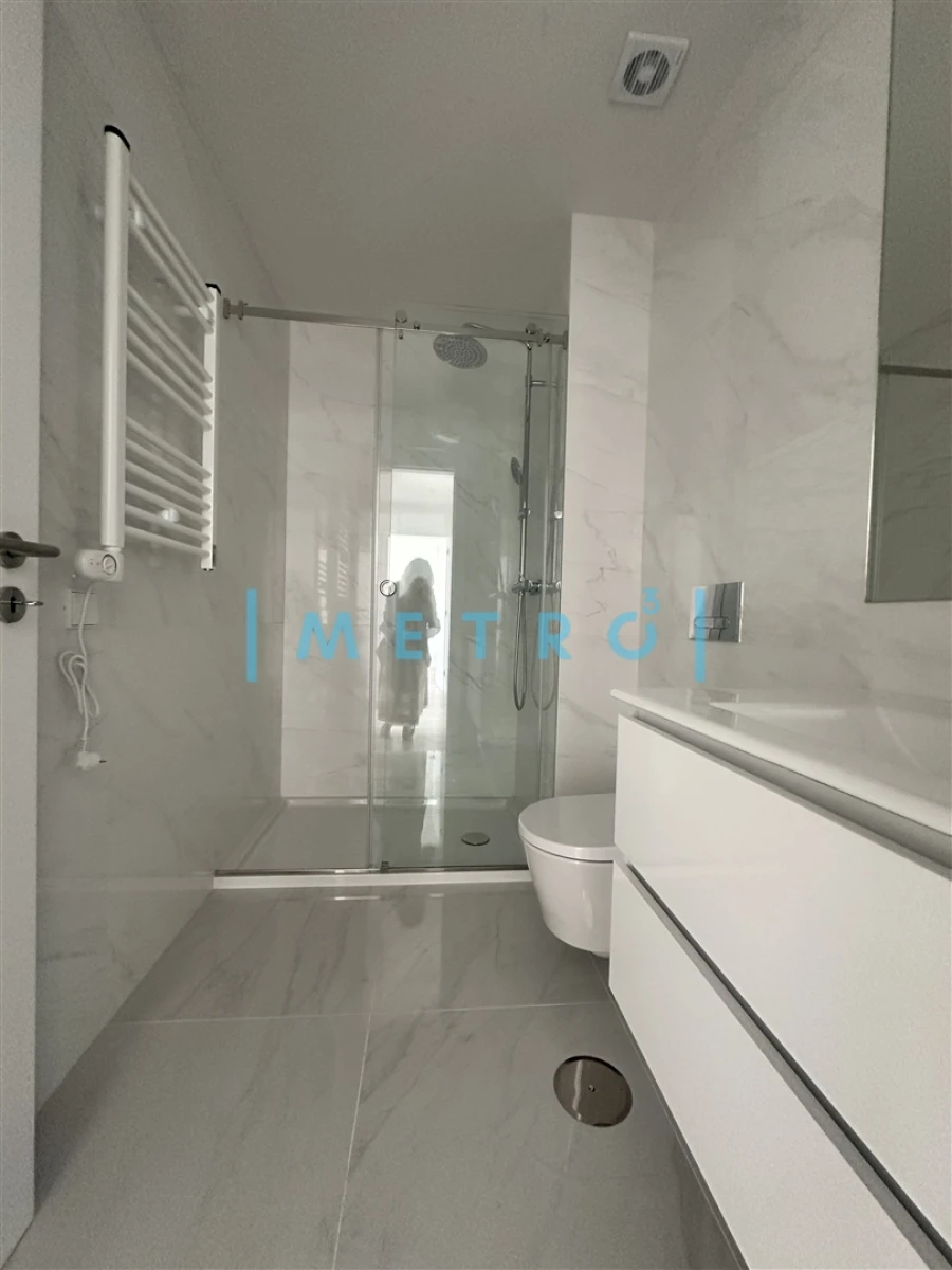 Apartamento T2 para Venda em Ramalde Foto 8