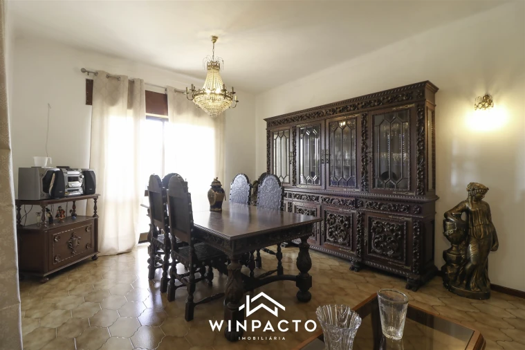 Moradia T4 para Venda em Senhorim Foto 15