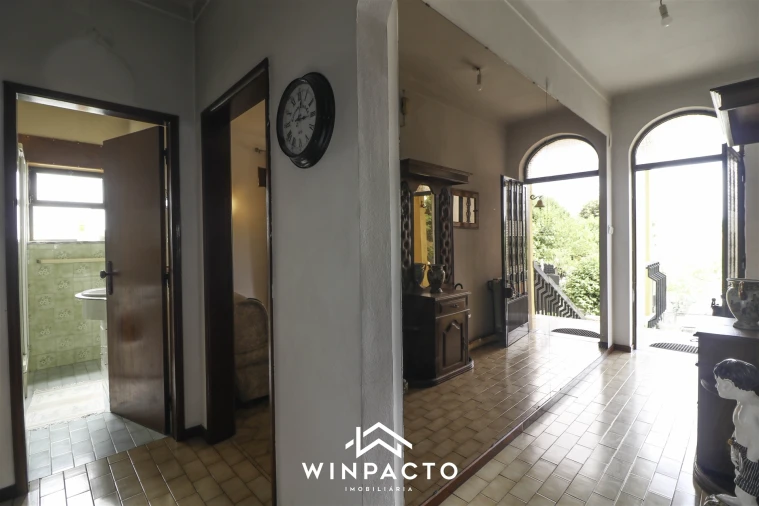 Moradia T4 para Venda em Senhorim Foto 40