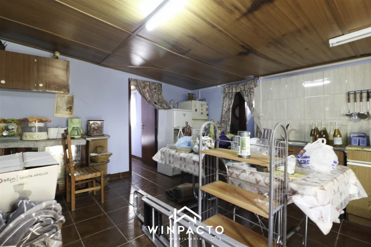 Moradia T4 para Venda em Senhorim Foto 69