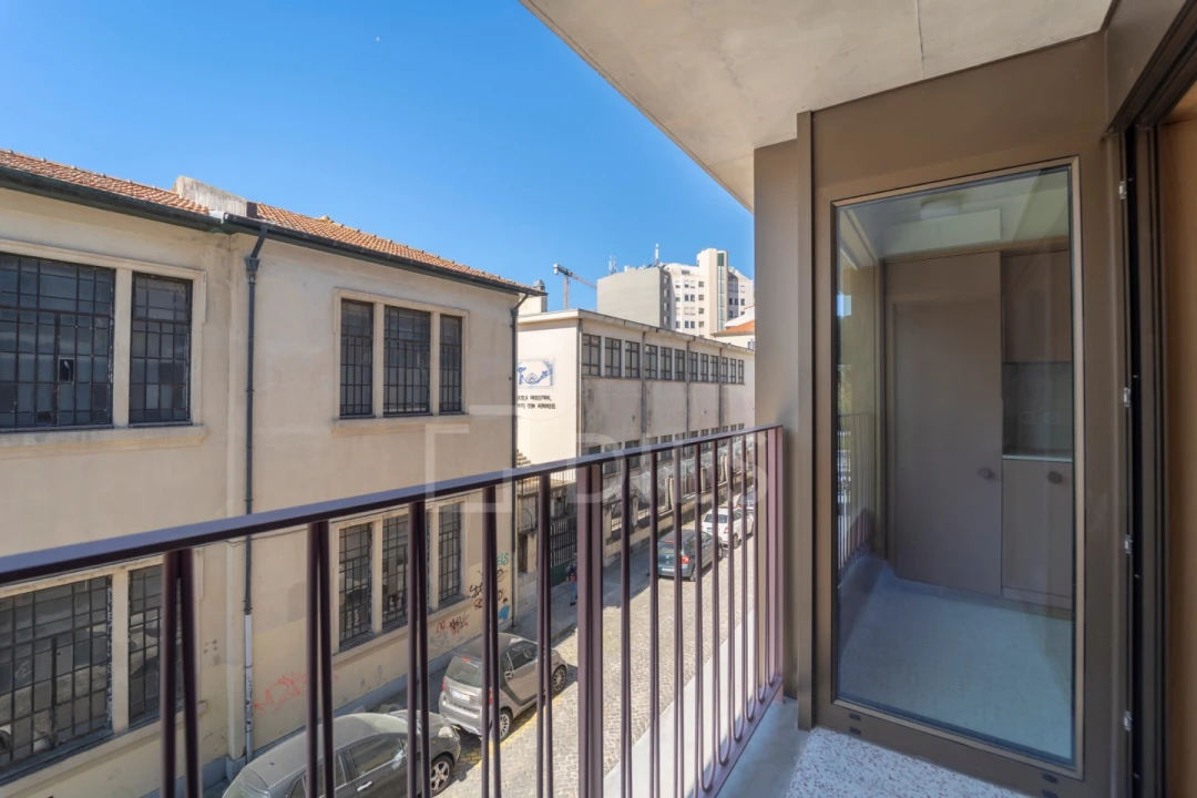 Apartamento T1 para Venda em Cedofeita, Santo Ildefonso, Sé, Miragaia, São Nicolau e Vitória Foto 35