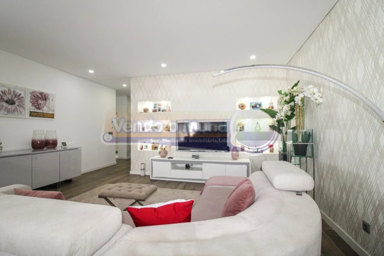 Moradia T4 para Venda em Salvaterra de Magos e Foros de Salvaterra Foto 6