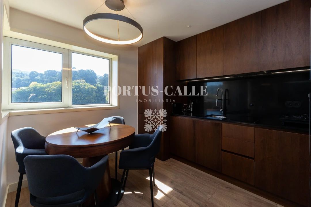 Apartamento T2 para Venda em Lordelo do Ouro e Massarelos Foto 13