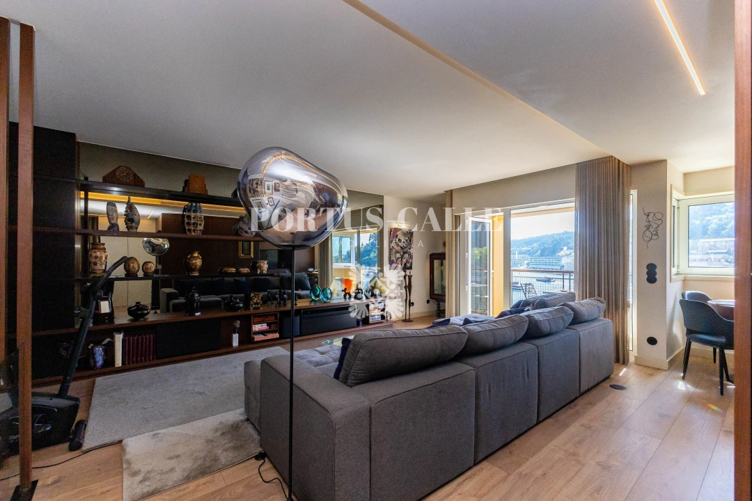 Apartamento T2 para Venda em Lordelo do Ouro e Massarelos Foto 6