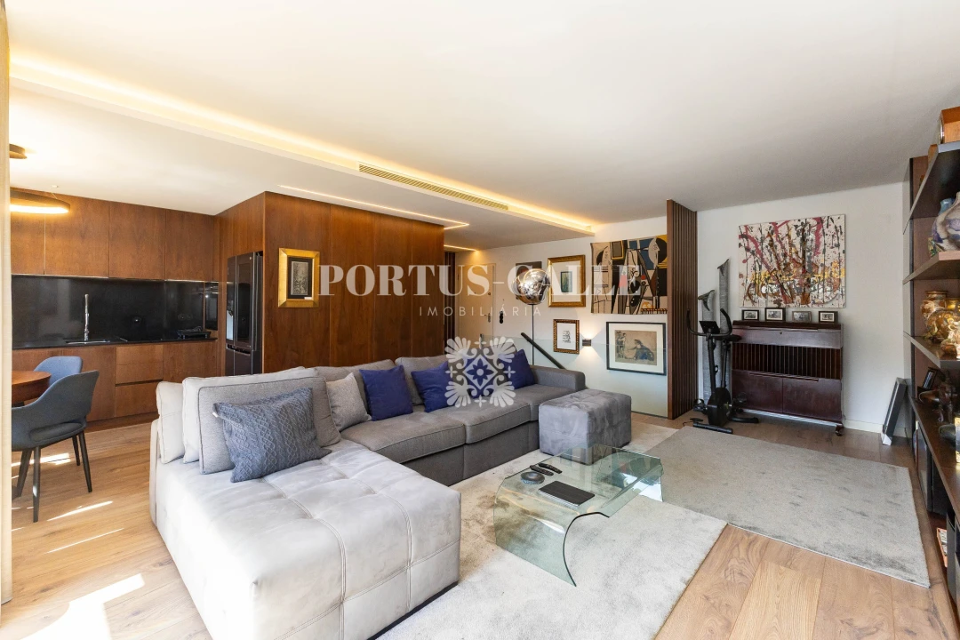 Apartamento T2 para Venda em Lordelo do Ouro e Massarelos Foto 8