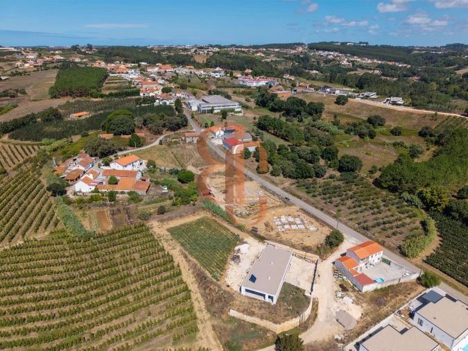 Moradia T4 para Venda em Alfeizerão Foto 19