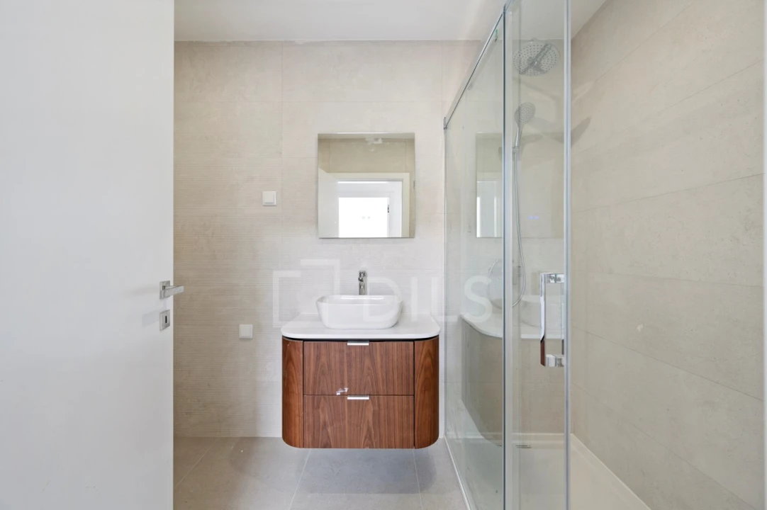 Apartamento T3 para Venda em Laranjeiro e Feijó Foto 24