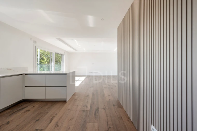 Apartamento T3 para Venda em Laranjeiro e Feijó Foto 9