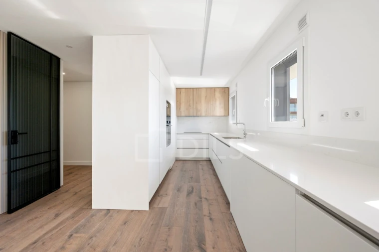 Apartamento T3 para Venda em Laranjeiro e Feijó Foto 28