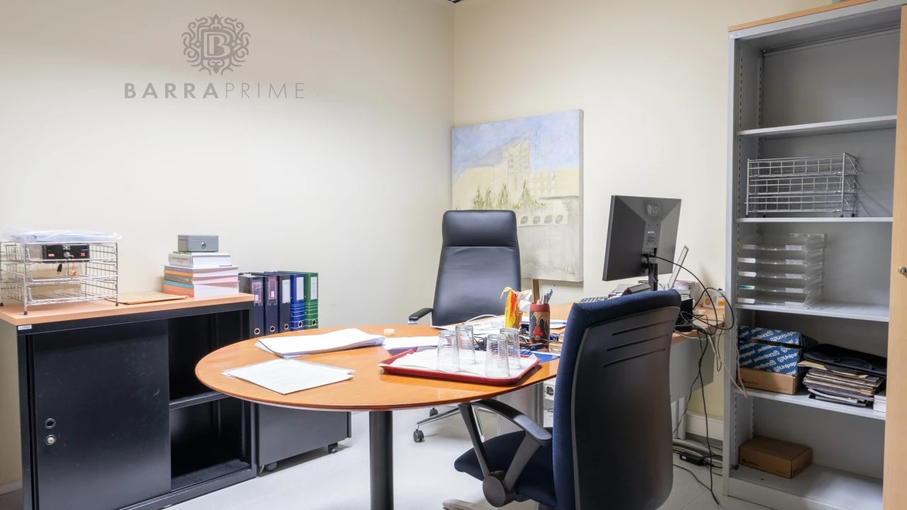 Loja para Venda em Faro (Sé e São Pedro) Foto 10