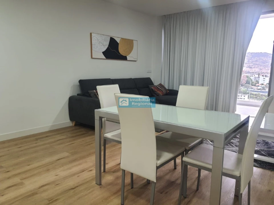 Apartamento T3 para Venda em São Martinho Foto 2