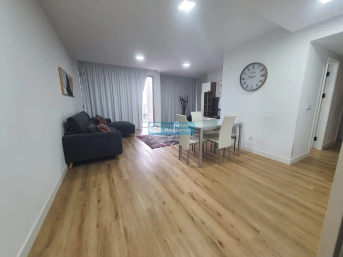 Apartamento T3 para Venda em São Martinho Foto 4