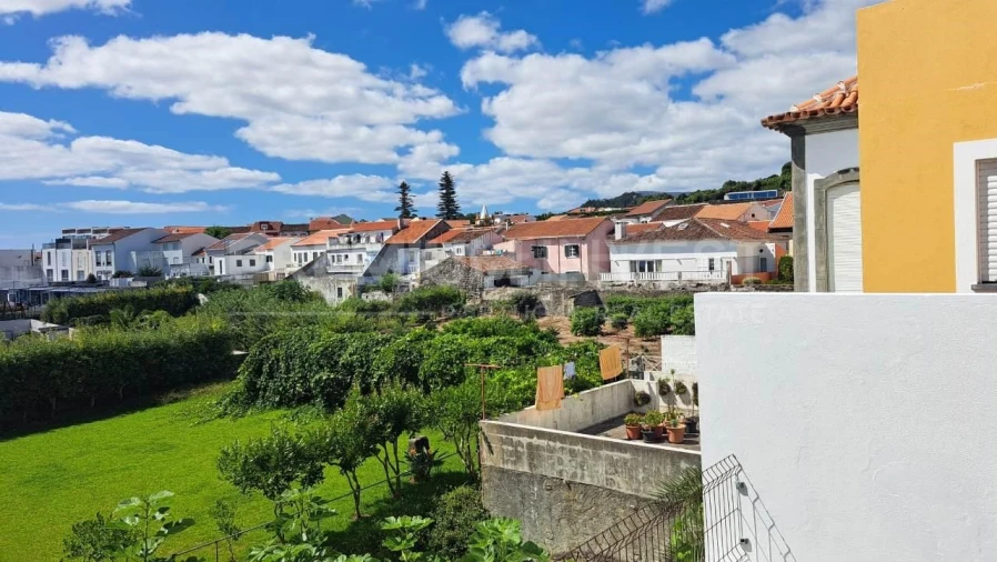 Moradia T2 para Venda em Angra (São Pedro) Foto 14