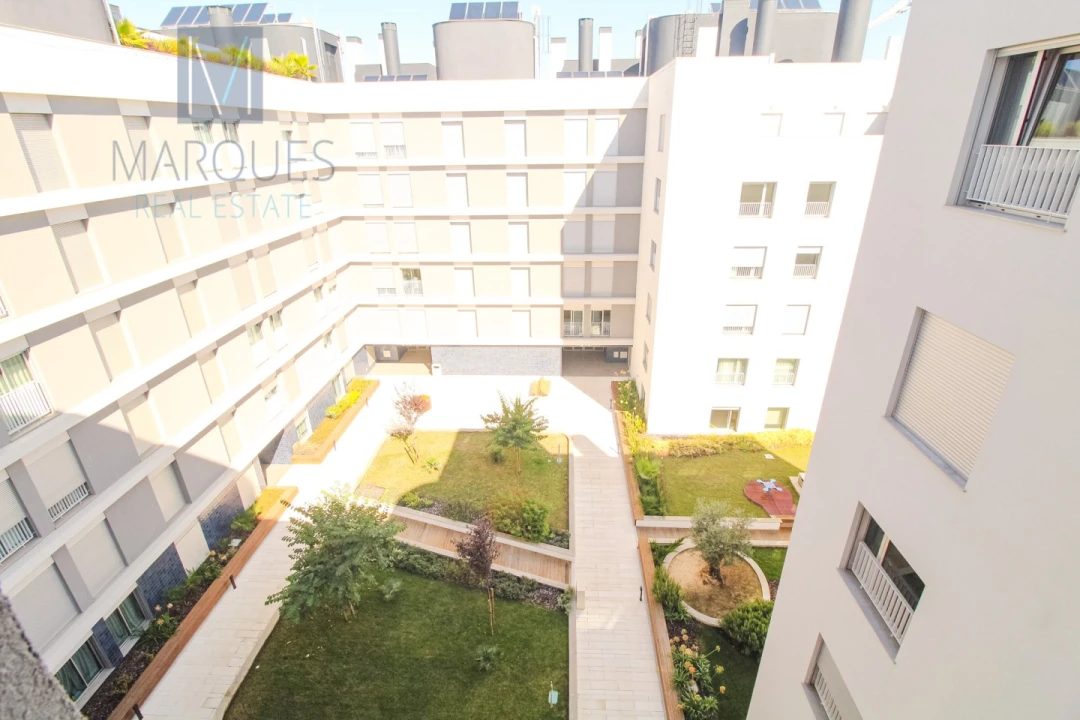 Apartamento T2 para Venda em Seixal, Arrentela e Aldeia de Paio Pires Foto 14