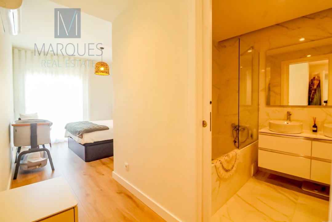 Apartamento T2 para Venda em Seixal, Arrentela e Aldeia de Paio Pires Foto 15