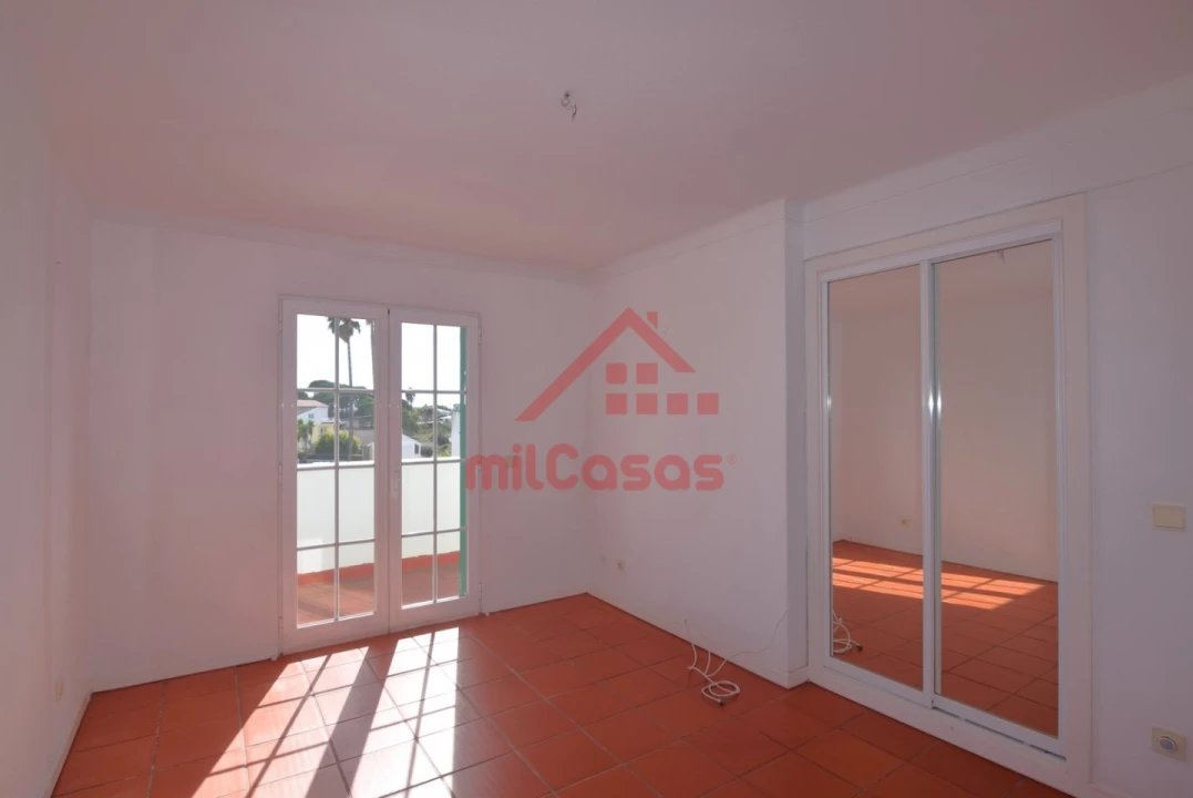 Moradia T3 para Venda em Carvoeira Foto 15