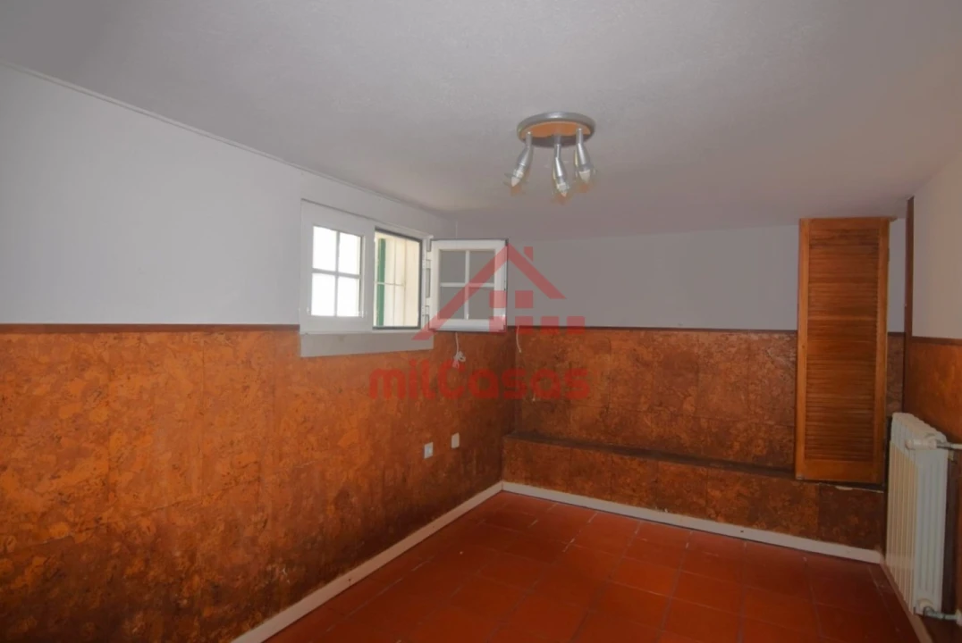 Moradia T3 para Venda em Carvoeira Foto 21