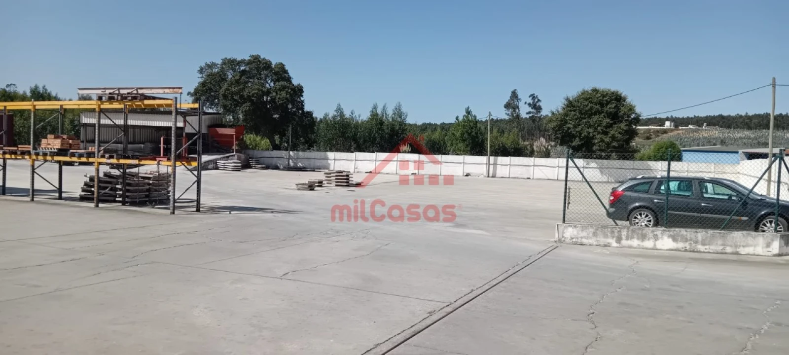 Armazém para Venda em Maxial e Monte Redondo Foto 4